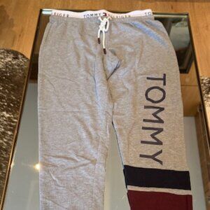 Pre-loved Tommy Hilfiger Light Grey Heathered Sweatpants - Ladies XS